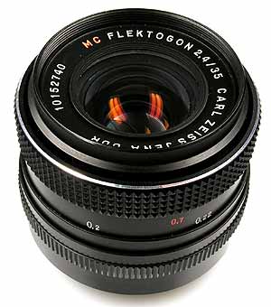 Carl Zeiss Jena Flektogon 35mm f/2.4 MC Lens Review